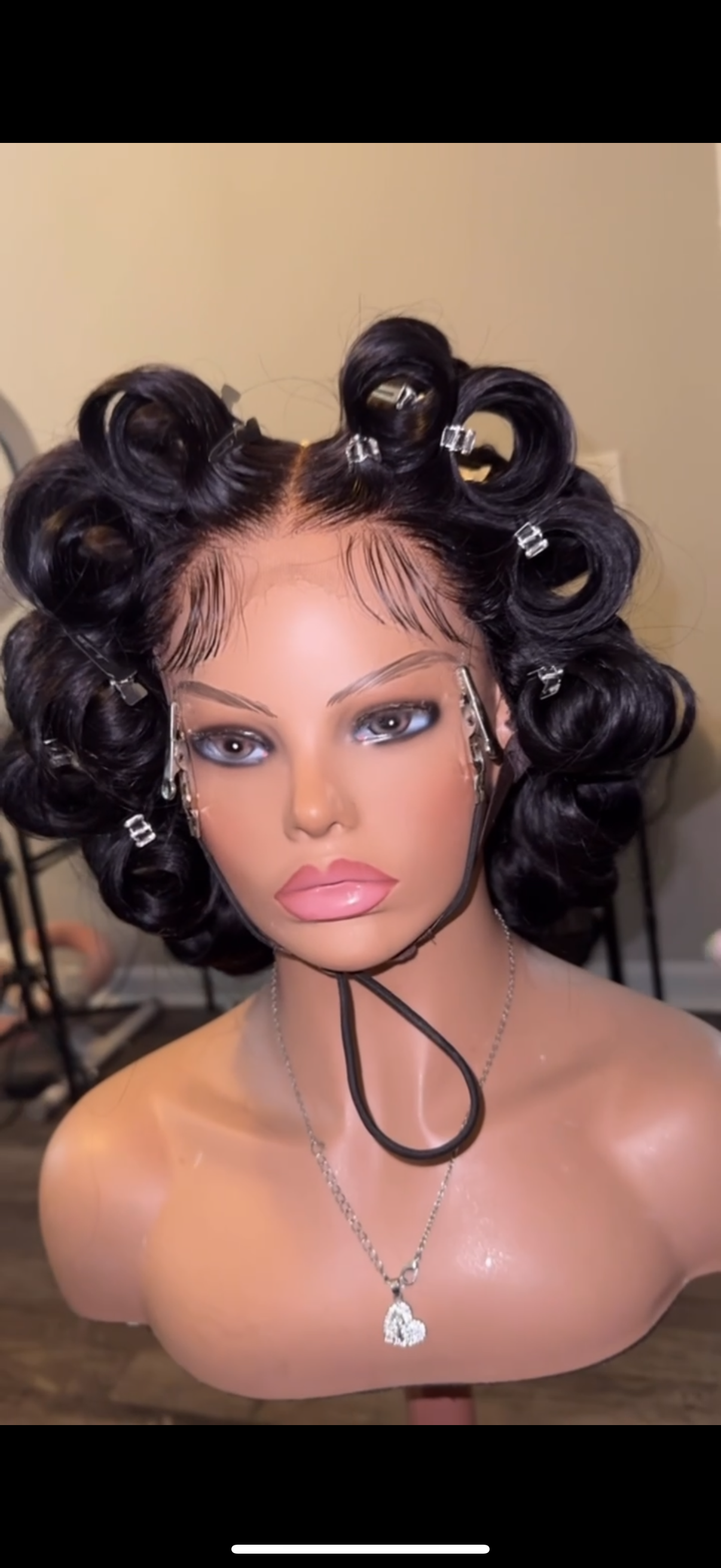 HD Closure Wigs